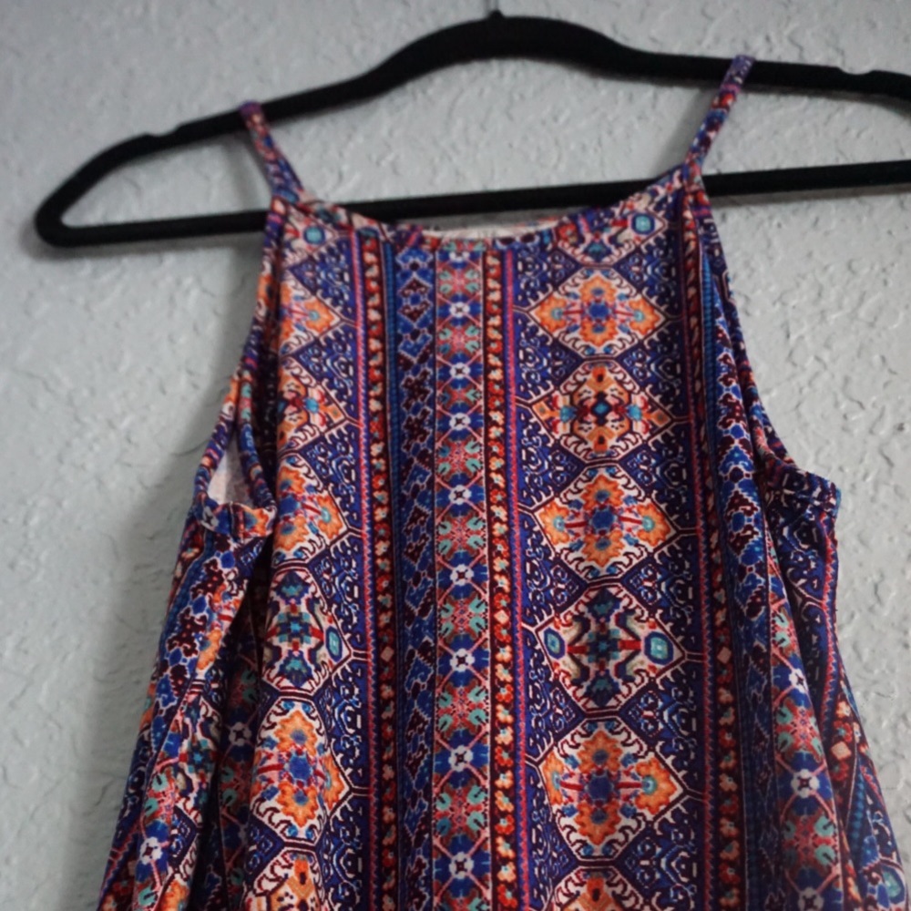 Printed flowy dress